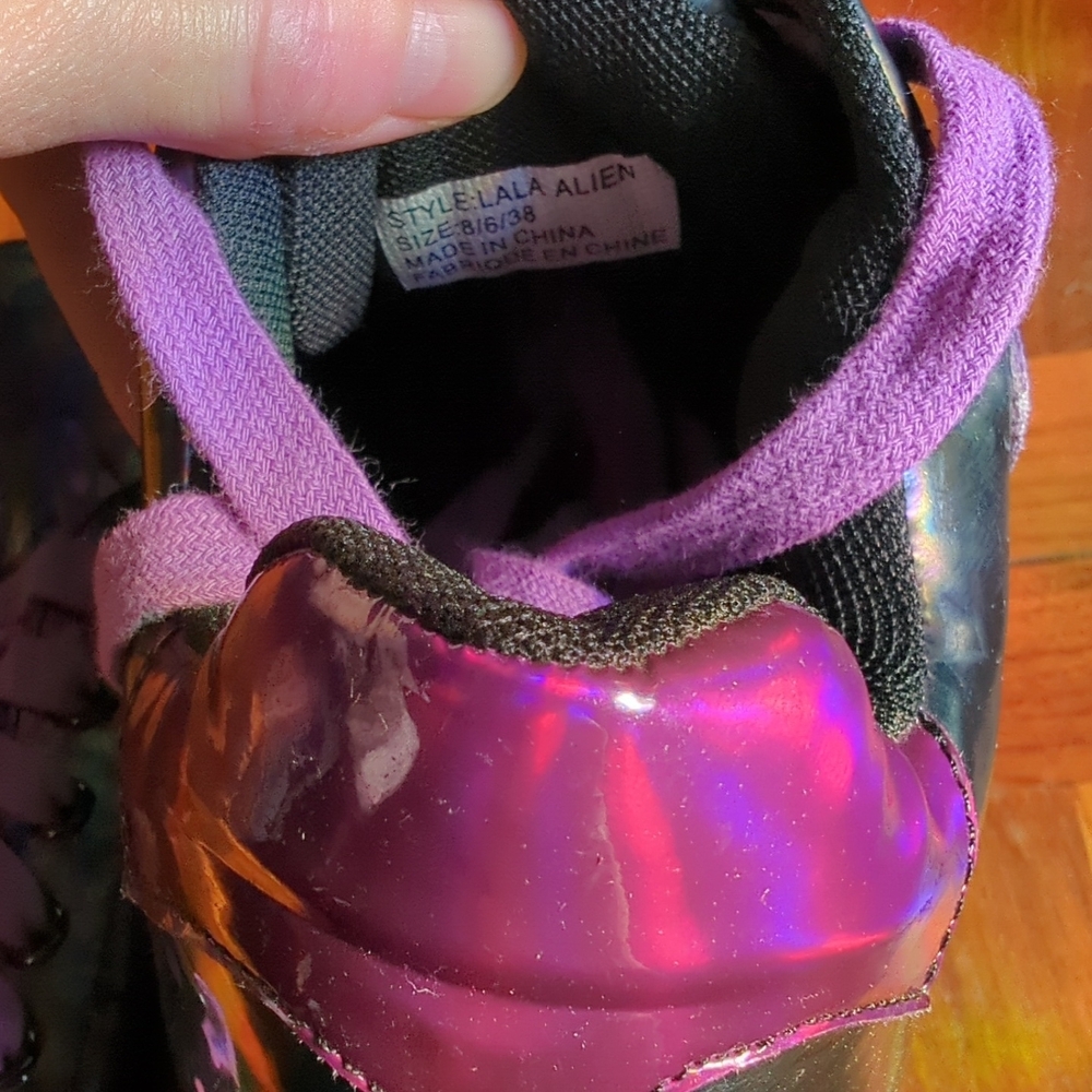 YRU Alien Platform Sneakers - Picture 4 of 5